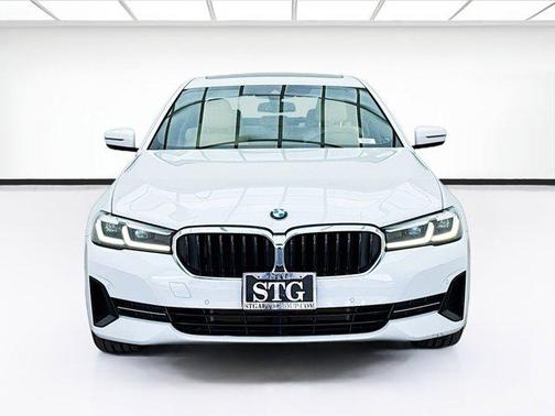 2021 BMW 530 530i