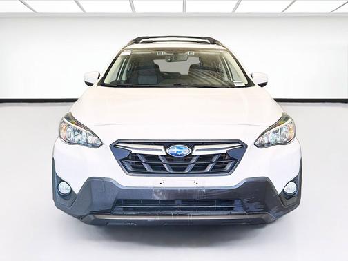 Crystal White Pearl 2022 Subaru Crosstrek Premium