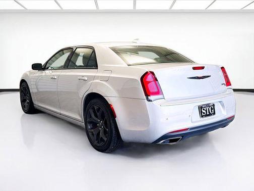 2021 Chrysler 300 S