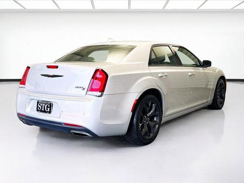 2021 Chrysler 300 S