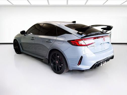 Sonic Gray Pearl 2025 Honda Civic Type R Manual