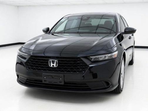 Crystal Black Pearl 2024 Honda Accord Hybrid Sport