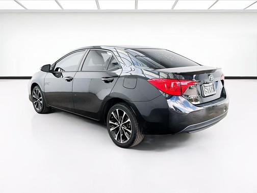 Black Sand Pearl 2019 Toyota Corolla SE