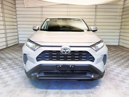 Silver Sky Metallic 2022 Toyota RAV4 LE