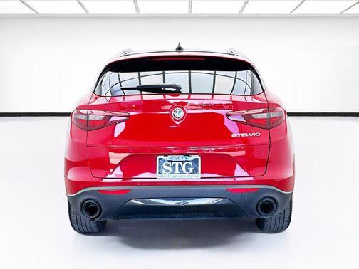 2023 Alfa Romeo Stelvio Sprint RWD