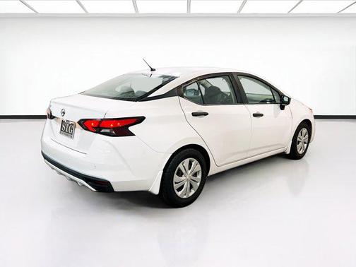 2020 Nissan Versa 1.6 S