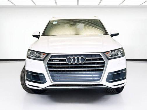 2019 Audi Q7 45 Premium
