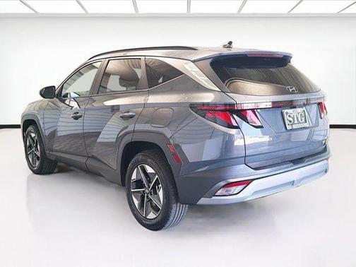Ecotronic Gray 2025 Hyundai TUCSON SEL