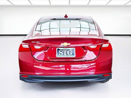 Cajun Red Tintcoat 2018 Chevrolet Malibu LT