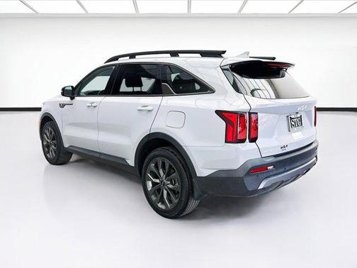 Wolf Gray 2023 Kia Sorento EX