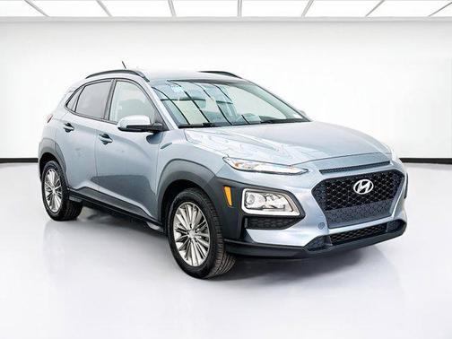 Sonic Silver 2018 Hyundai KONA SEL