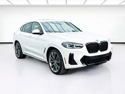 2023 BMW X4 xDrive30i
