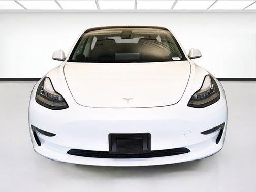 Pearl White Multi-Coat 2020 Tesla Model 3 Long Range