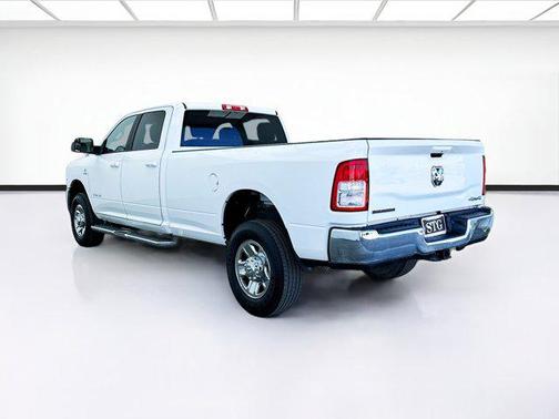2022 RAM 2500 Big Horn Crew Cab 4x4 8' Box