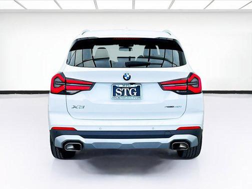 2023 BMW X3 sDrive30i