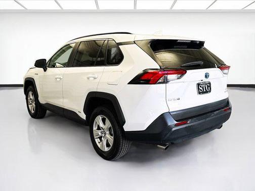 2021 Toyota RAV4 Hybrid LE
