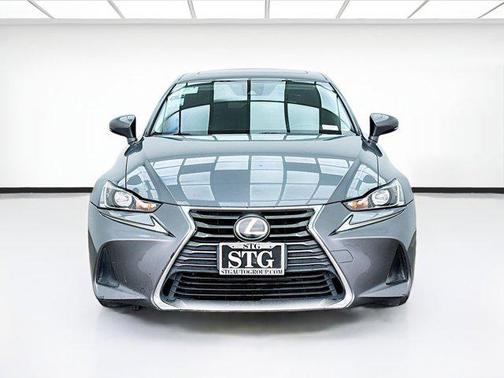2018 Lexus IS 300 Base