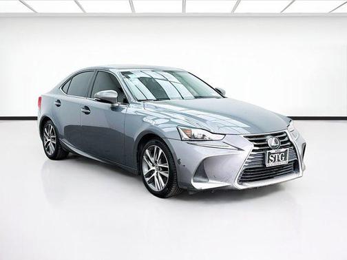 2018 Lexus IS 300 Base