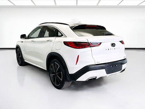 2022 INFINITI QX55 LUXE