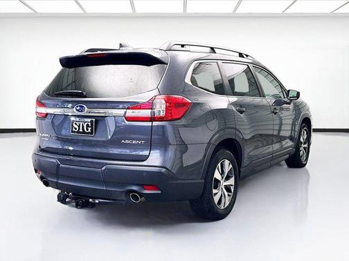 2022 Subaru Ascent Premium 8-Passenger