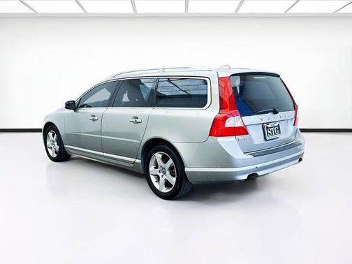 2009 Volvo V70 3.2
