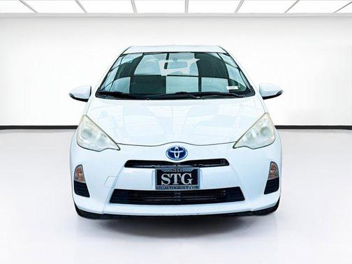 2013 Toyota Prius c Three