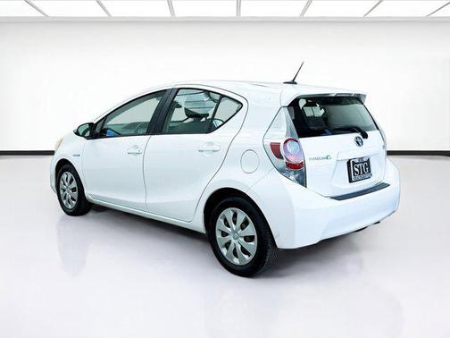 2013 Toyota Prius c Three