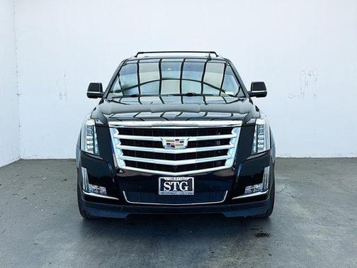 2016 Cadillac Escalade Luxury