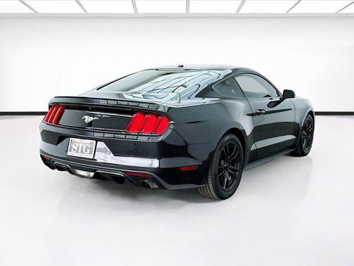 2015 Ford Mustang EcoBoost Premium