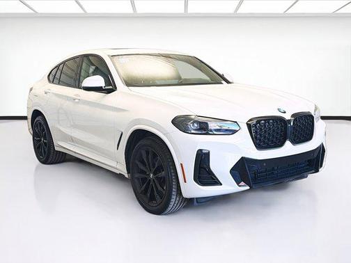 2025 BMW X4 xDrive30i
