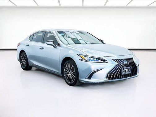 2022 Lexus ES 350 Base