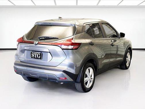 2021 Nissan Kicks S