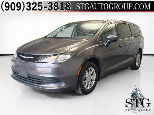 2017 Chrysler Pacifica Touring