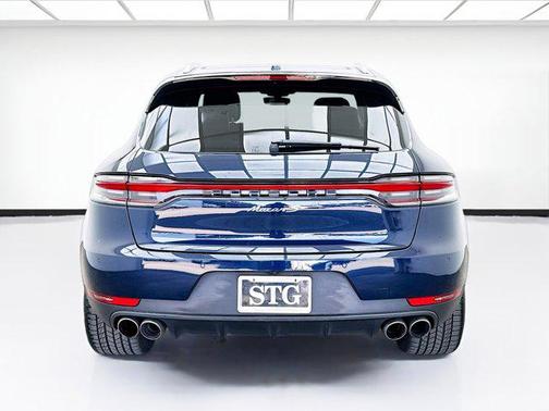 2020 Porsche Macan Base
