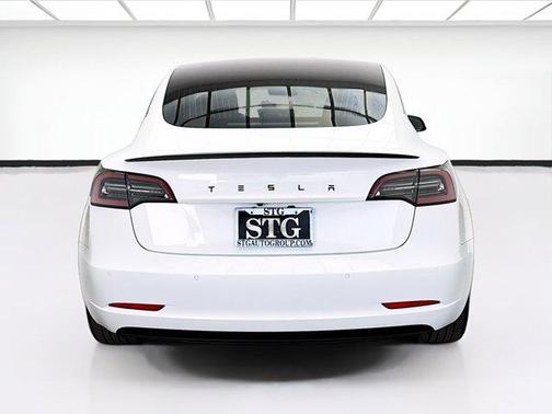 Pearl White Multi-Coat 2018 Tesla Model 3 Long Range