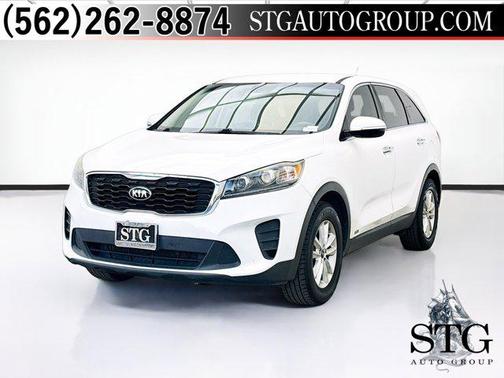 Snow White Pearl 2019 Kia Sorento LX