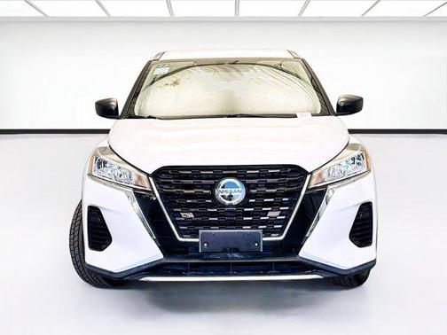 2021 Nissan Kicks S