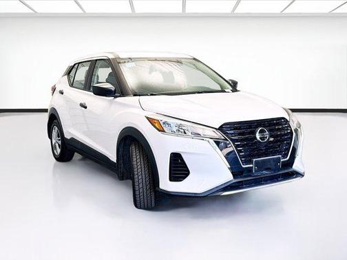 2021 Nissan Kicks S