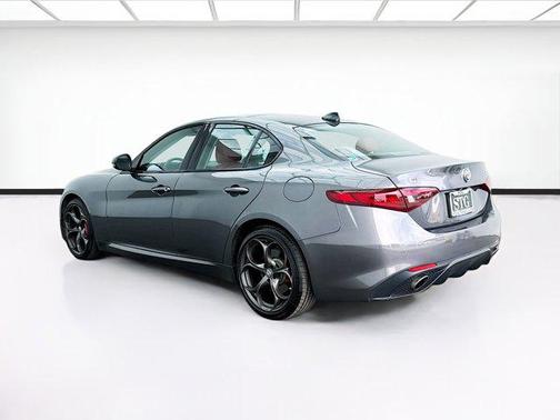 2017 Alfa Romeo Giulia Ti