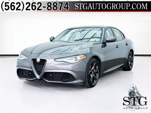 2017 Alfa Romeo Giulia Ti
