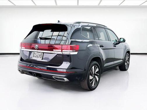 2024 Volkswagen Atlas 2.0T SE w/Technology 4MOTION