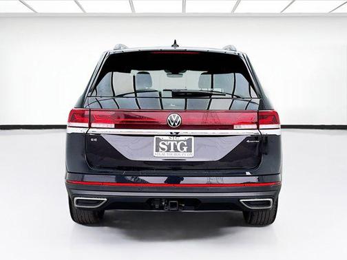 2024 Volkswagen Atlas 2.0T SE w/Technology 4MOTION