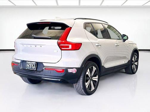 2023 Volvo XC40 Recharge Pure Electric Twin Plus