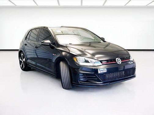 2018 Volkswagen Golf GTI 2.0T S 4-Door