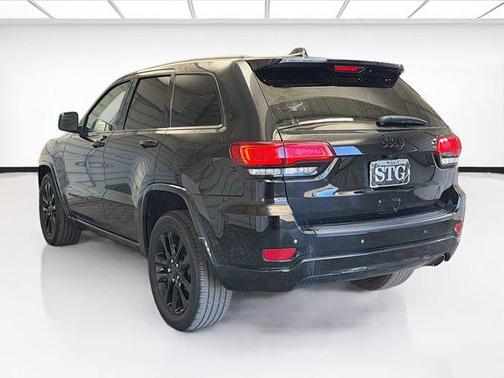 2021 Jeep Grand Cherokee Laredo