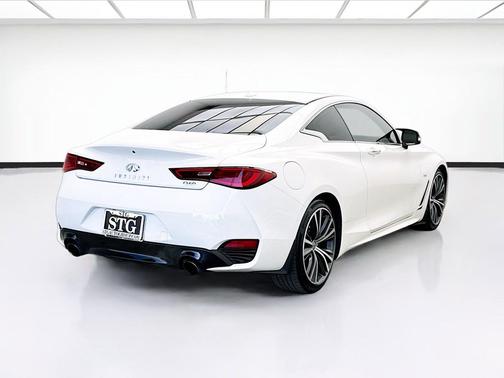 Pure White 2018 INFINITI Q60 3.0T LUXE
