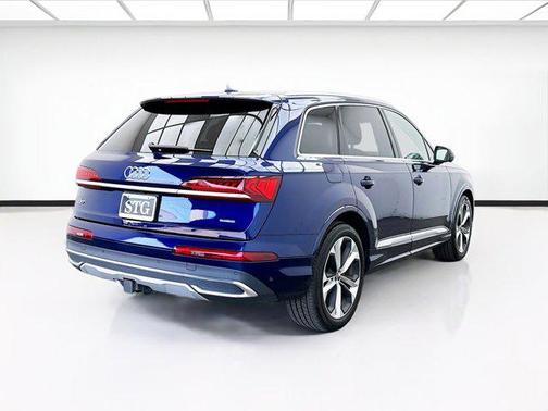 2020 Audi Q7 55 Prestige