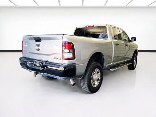 2021 RAM 2500 Tradesman Crew Cab 4x4 6'4' Box