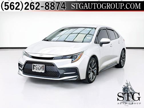 Classic Silver Metallic 2021 Toyota Corolla SE