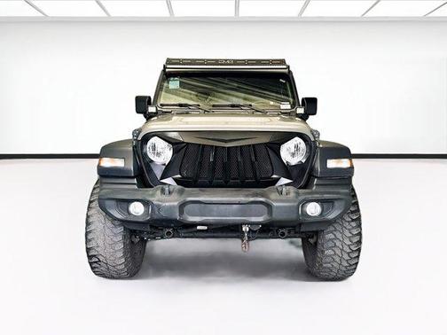 Granite Crystal Metallic Clearcoat 2020 Jeep Wrangler Unlimited Sport